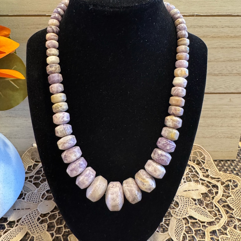Jay King DTR 925 chunky natural charoite graduated beaded necklace